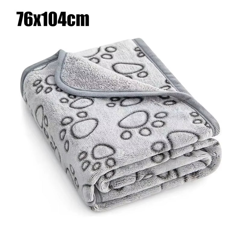 Pet Blanket Soft Fluffy Cute Cartoon Pattern Mat Pet Dog Blanket Warm and Comfortable Blanket Suitable for Cats and Dog