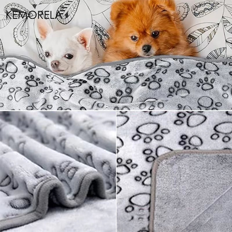 Pet Blanket Soft Fluffy Cute Cartoon Pattern Mat Pet Dog Blanket Warm and Comfortable Blanket Suitable for Cats and Dog